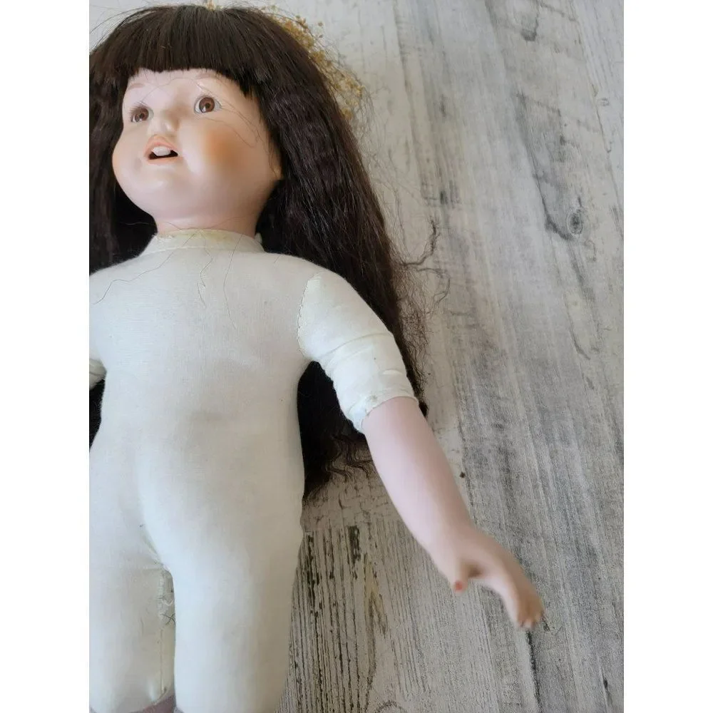 Vintage‎ wind up AS IS girl porcelain doll collectible school girl